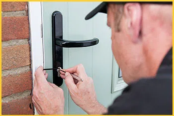 Exclusive Locksmith Service Chicopee, MA 413-247-4692 - 4-fast-locksmith